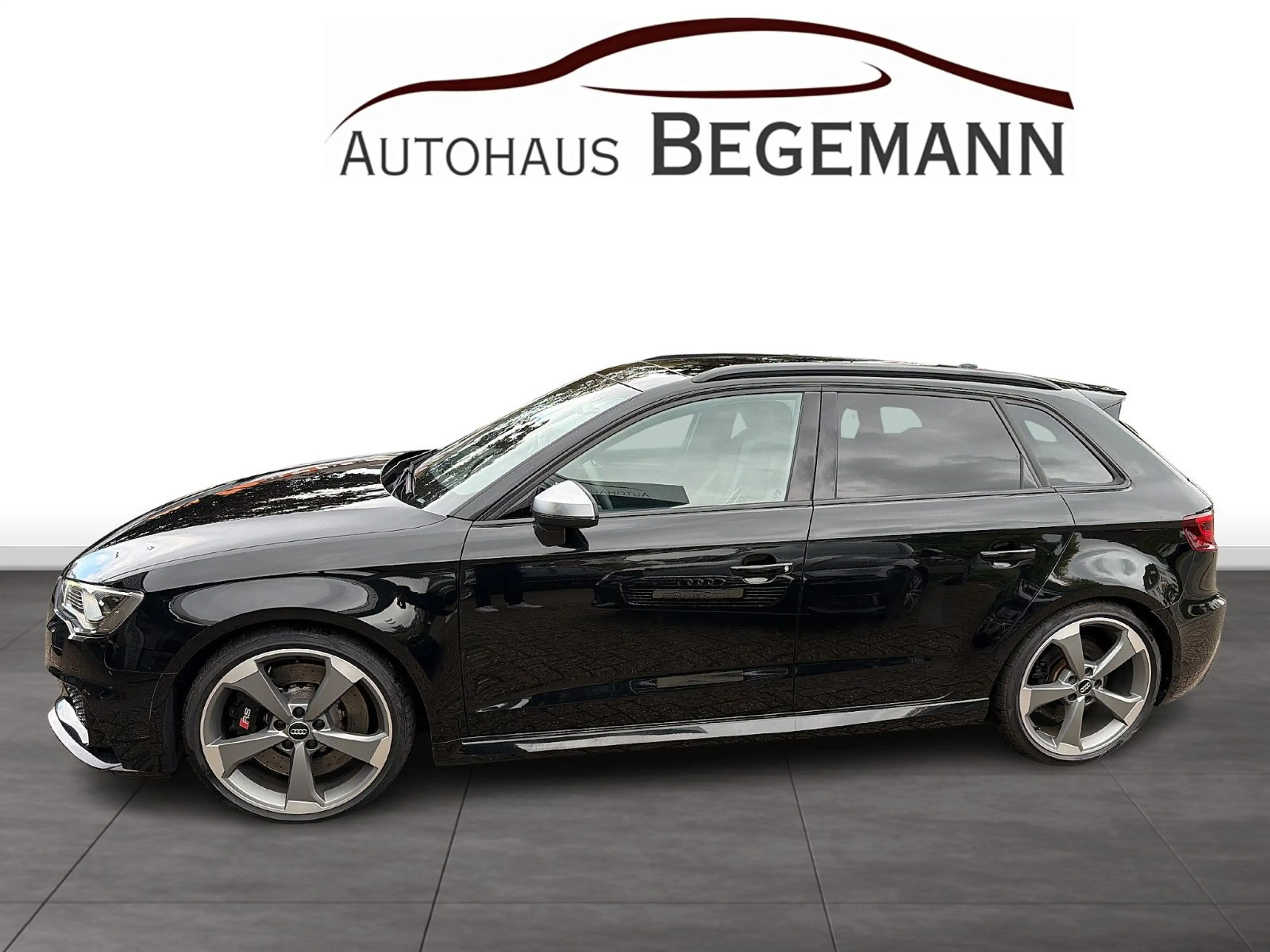 Audi RS3 Sportback 2.5 TFSI quattro Panorama B&O — photo 5
