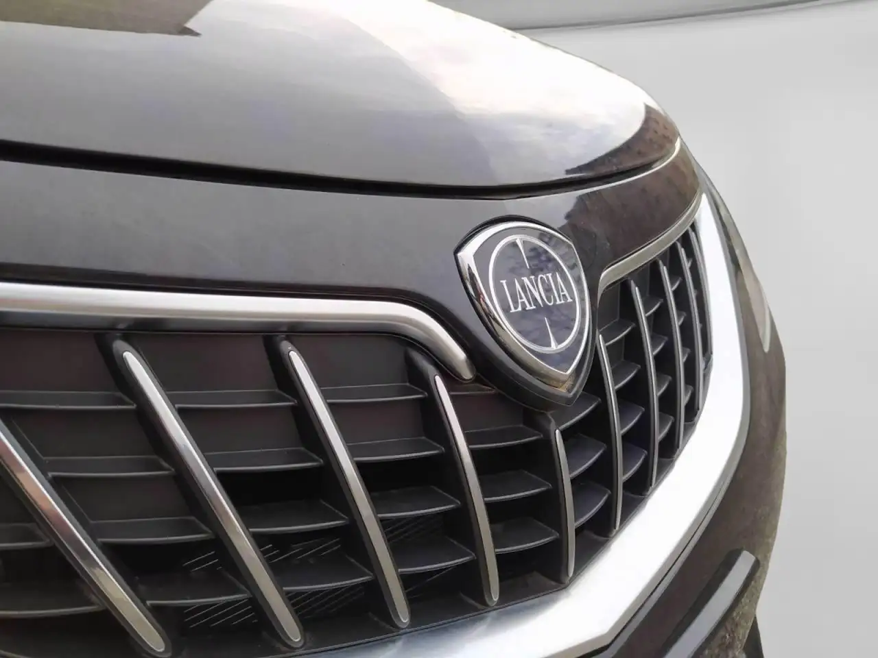 Lancia Ypsilon 2023