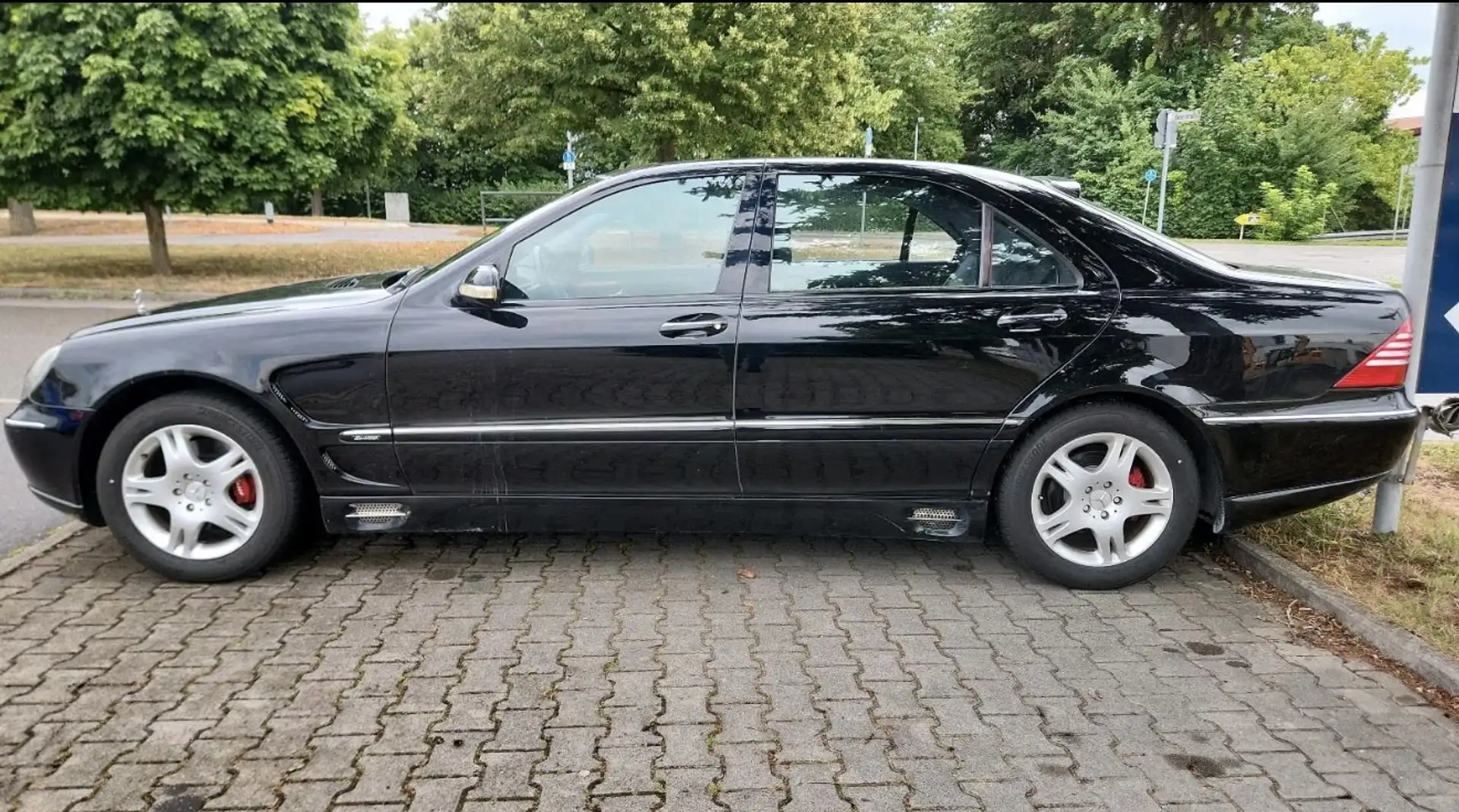 Mercedes-Benz S 500 lunga con equipaggiamento larinser - 1