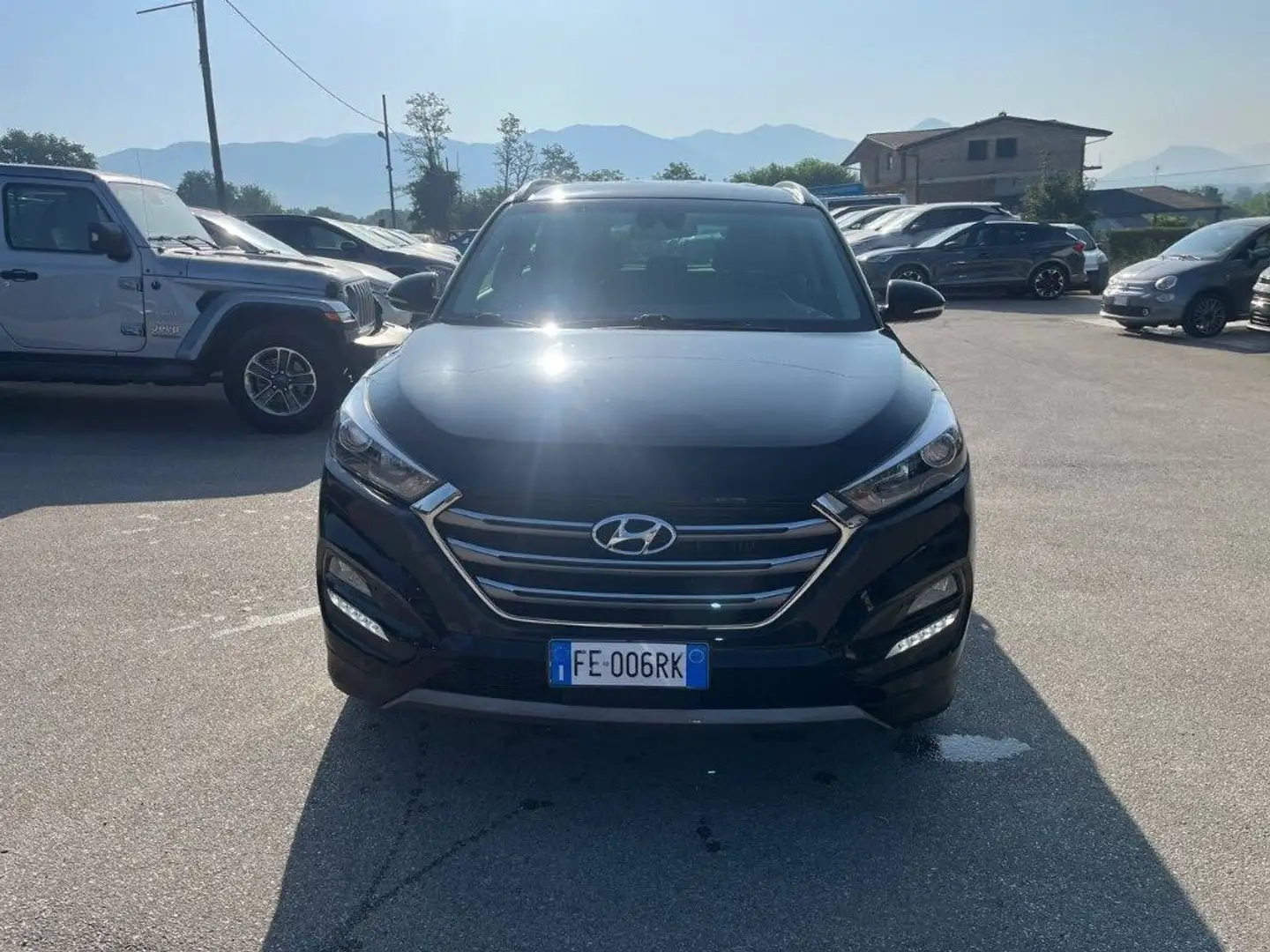 Hyundai TUCSON 1.7 CRDi Comfort Nero - 1