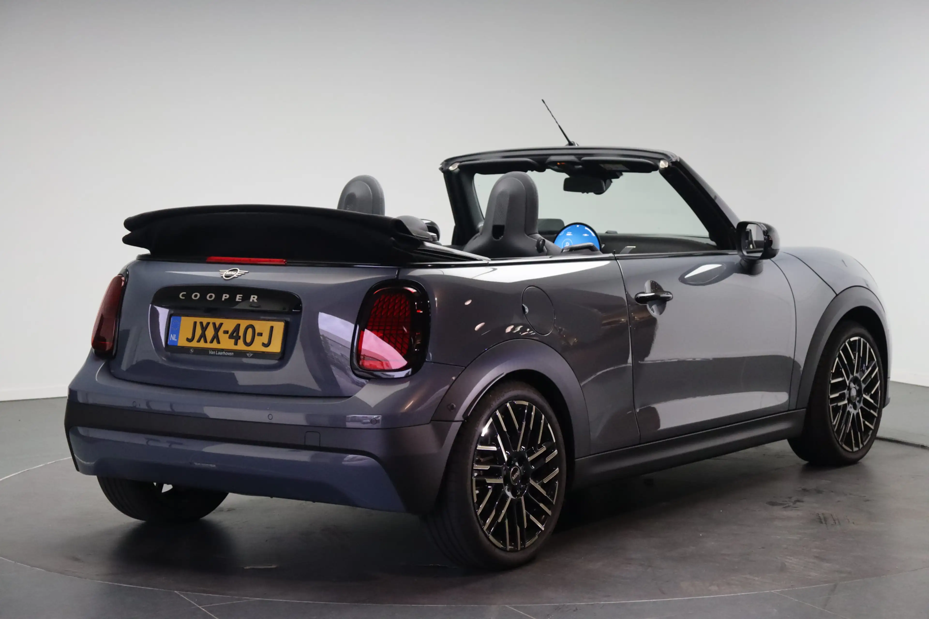 MINI Cooper C Cabrio Automaat / Favoured / Pakket L / Favoured / Pakket — photo 3