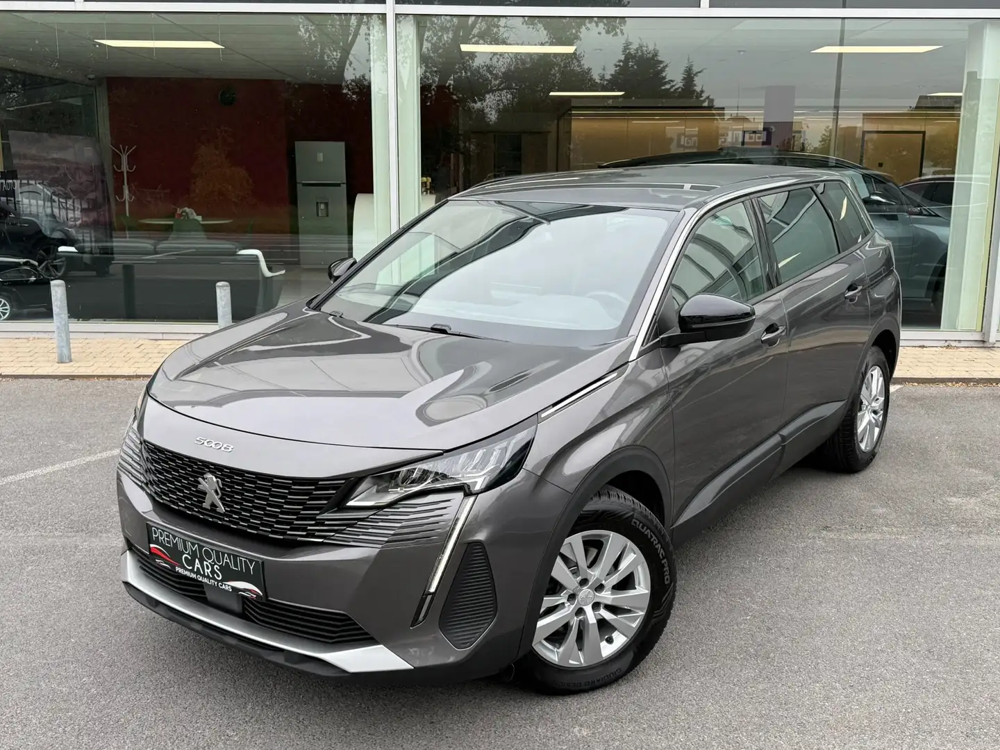 Peugeot 5008 7ZIT / CARPLAY / CAMERA / TREKHAAK / NAVI / Gris - 2
