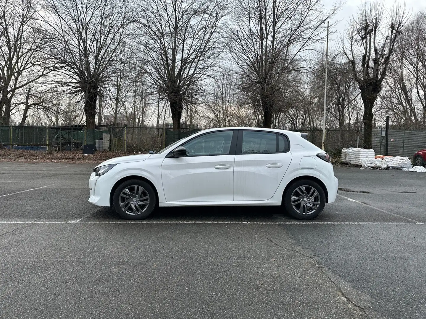 Peugeot 208 Active Pack PureTech 75 S/S Bianco - 2
