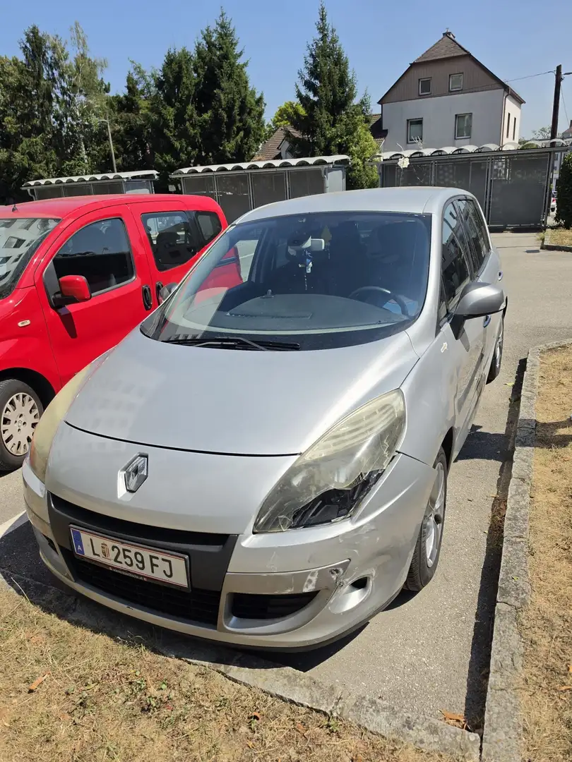 Renault Scenic Scénic III TomTom Edition 1,5 dCi DPF - 1