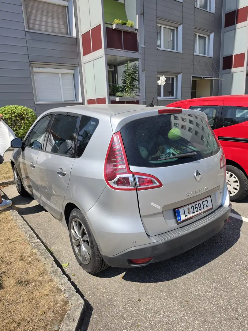 Renault Scenic Scénic III TomTom Edition 1,5 dCi DPF - 2