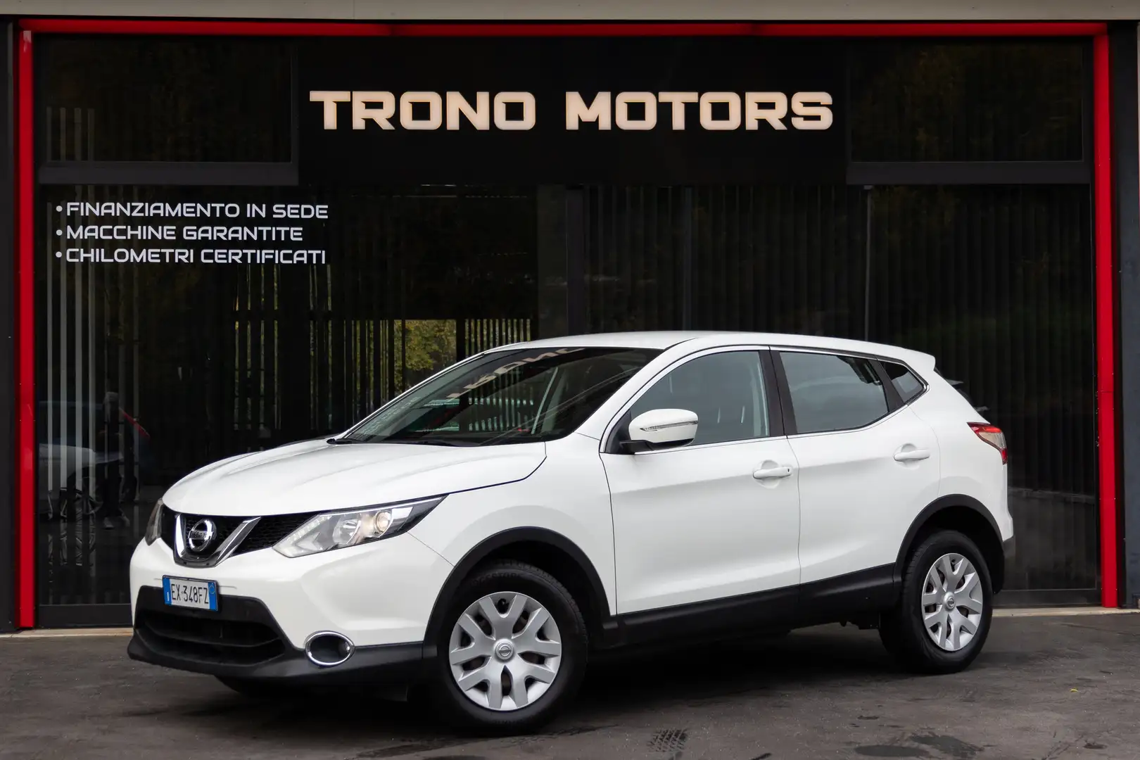 Nissan Qashqai Qashqai II 2014 1.2 dig-t Visia 115cv Bianco - 1