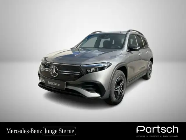 Mercedes-Benz EQB 300 4MATIC AMG-Line Night-P. Distronic