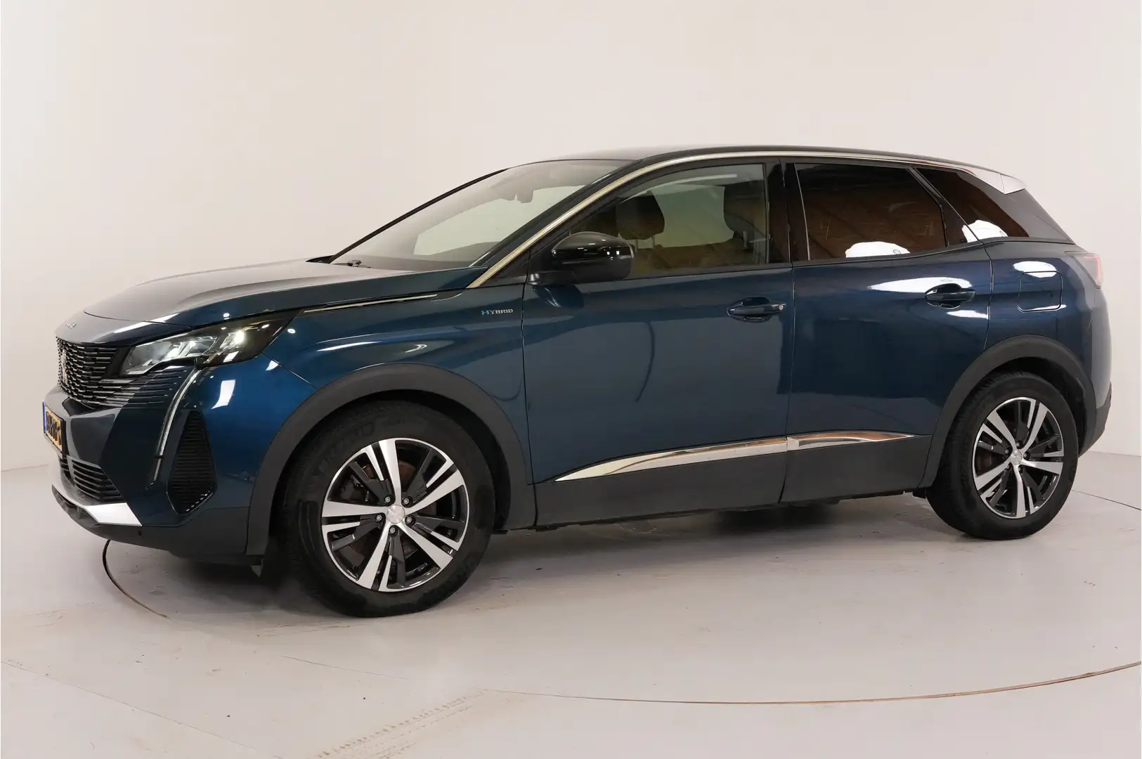 Peugeot 3008 1.6 PHEV 225 pk Allure | Trekhaak | Stl. Verw. | C Blauw - 2