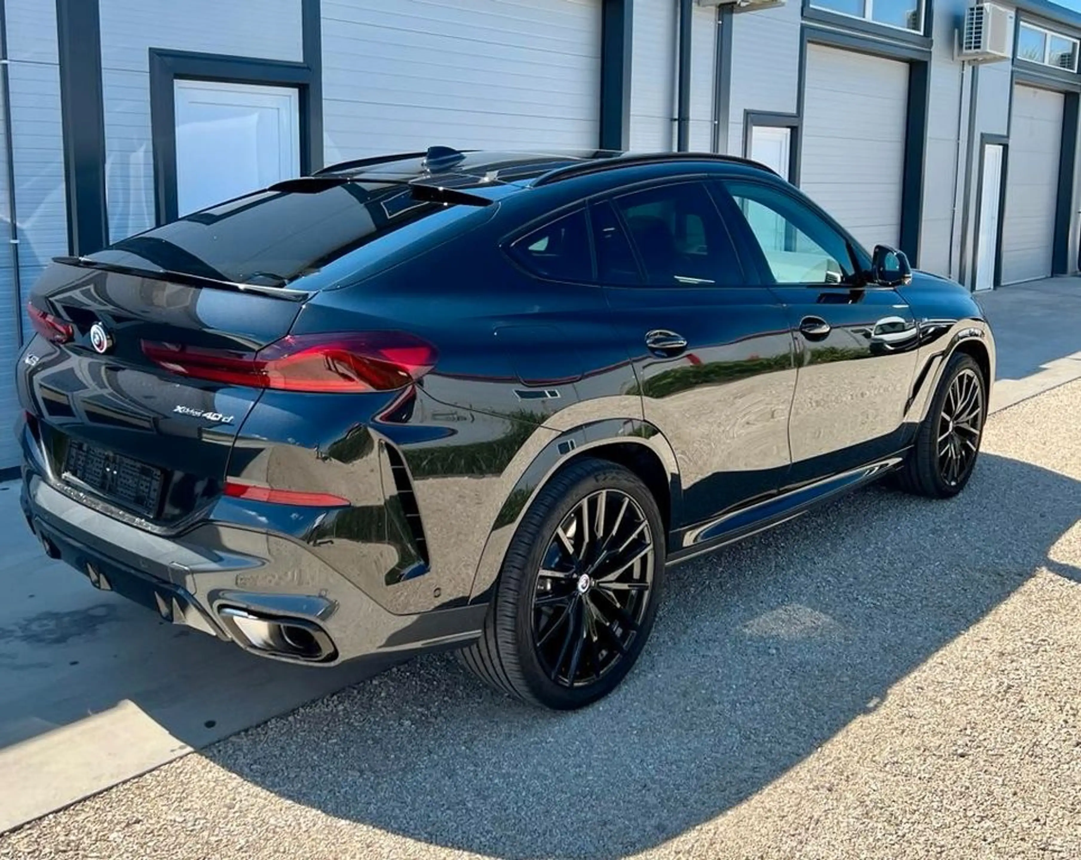 BMW X6 xDrive 40 d M Sport — photo 4