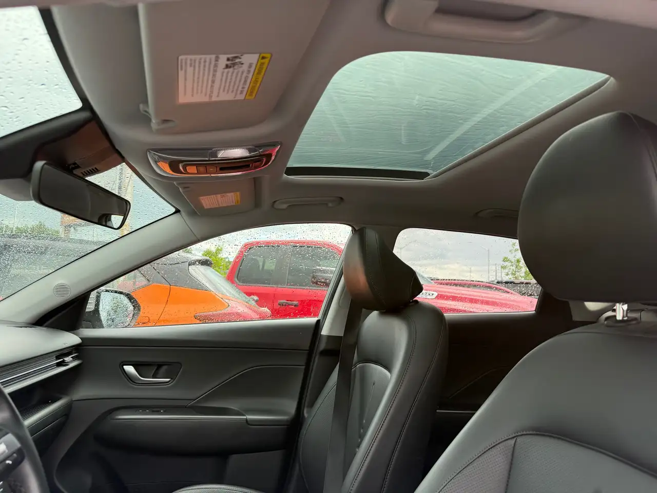 Hyundai KONA снимка Hyundai KONA