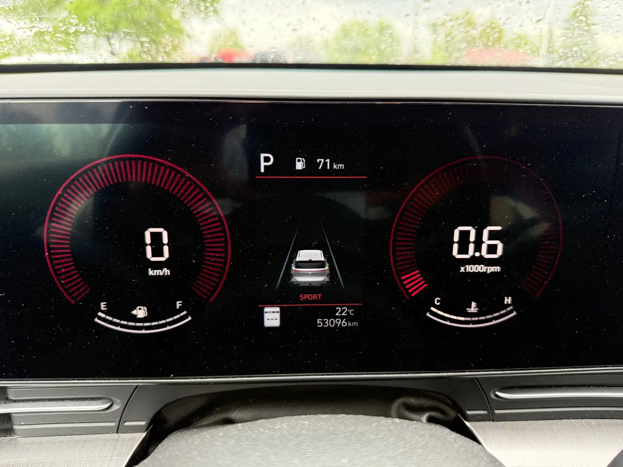 Hyundai KONA снимка Hyundai KONA