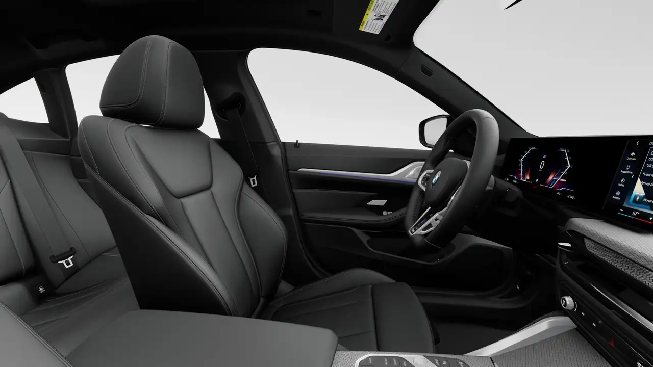 BMW i4 photo BMW i4