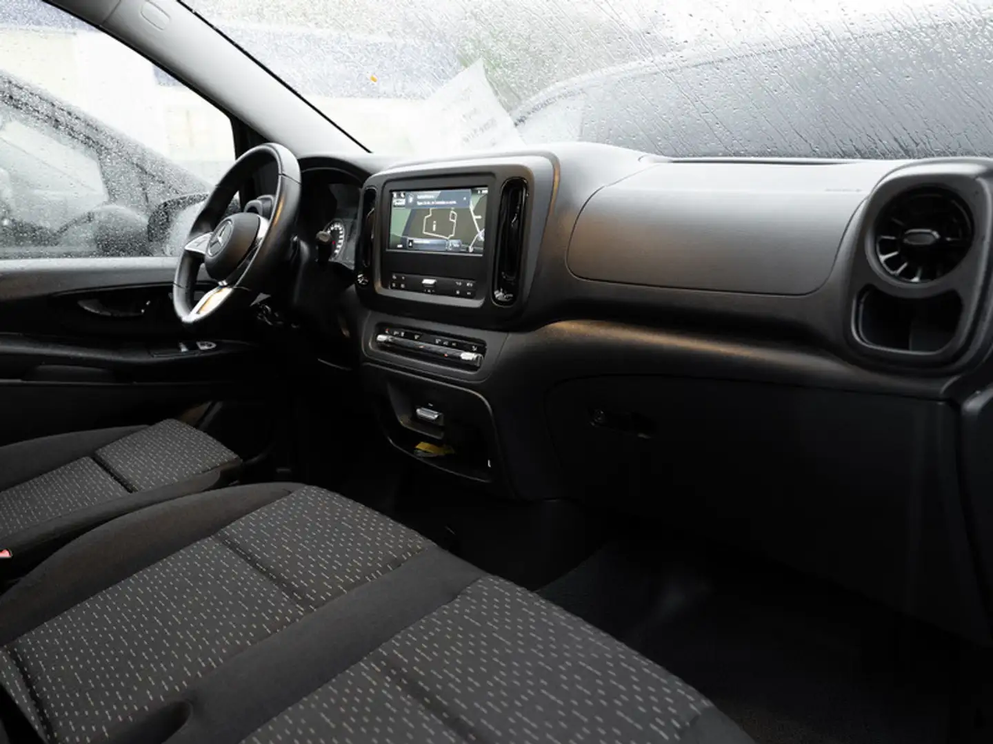 Mercedes-Benz Vito 119 Tourer/PRO/MOPF/Navi/MBUX/Totw/SHZ/Temp Schwarz - 2