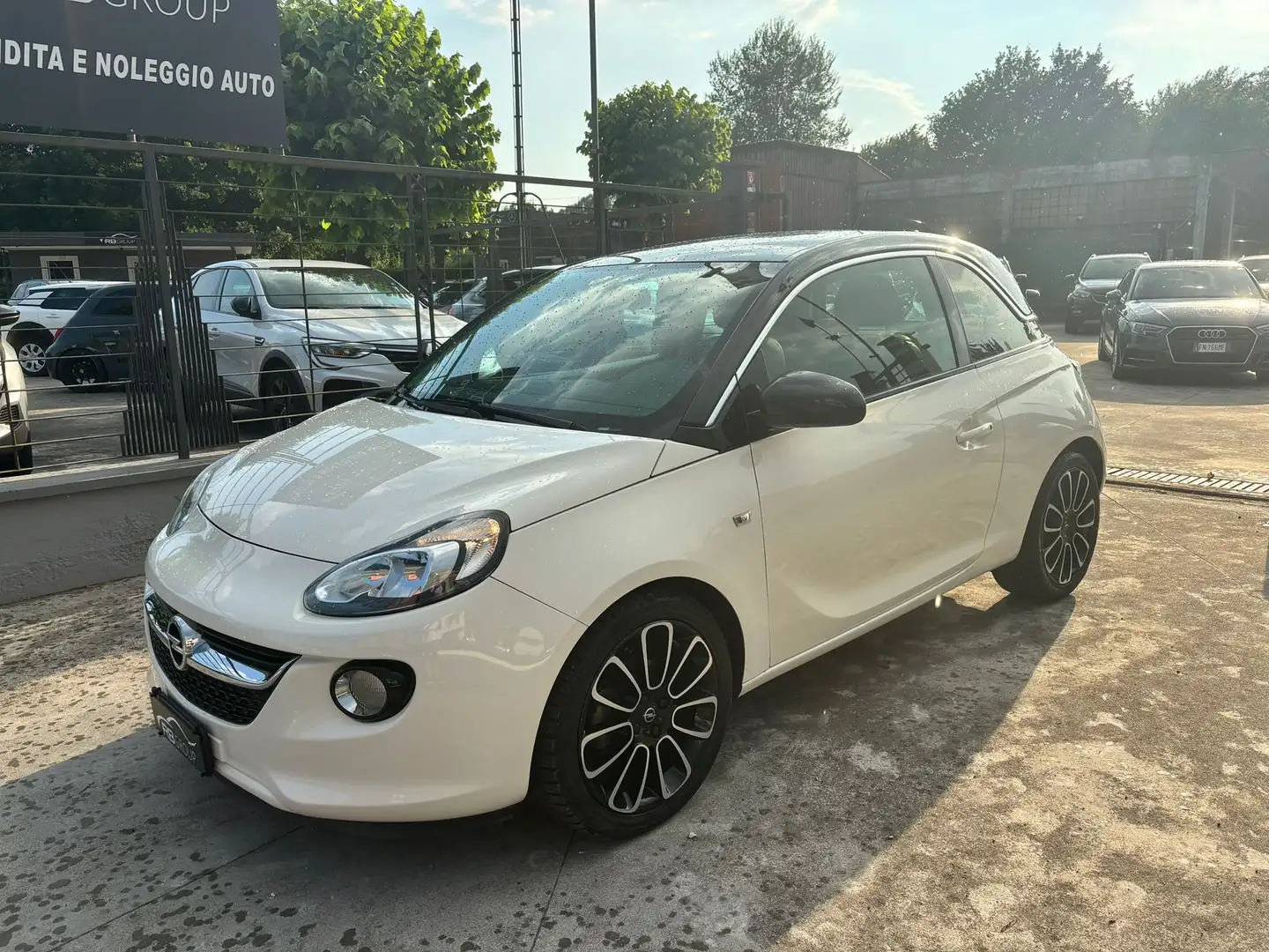 Opel Adam 1.4 Glam Gpl-tech 87cv Bianco - 1