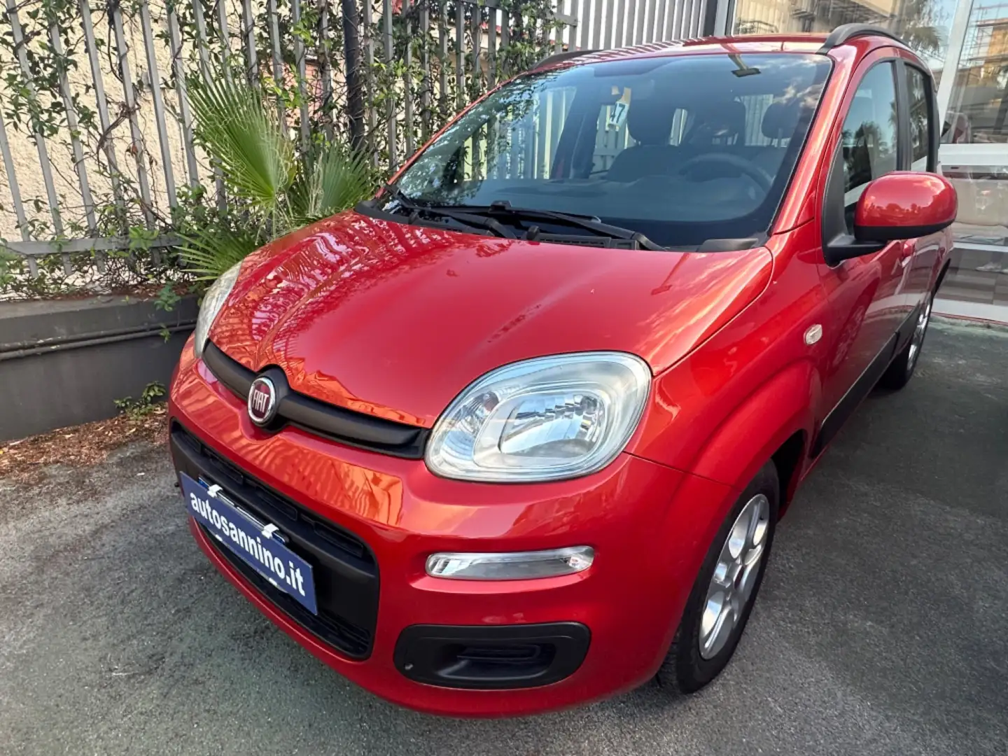 Fiat Panda 1.2 Lounge Rojo - 1
