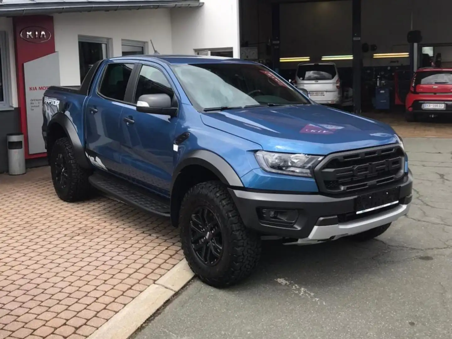 Ford Ranger Raptor Blau - 2