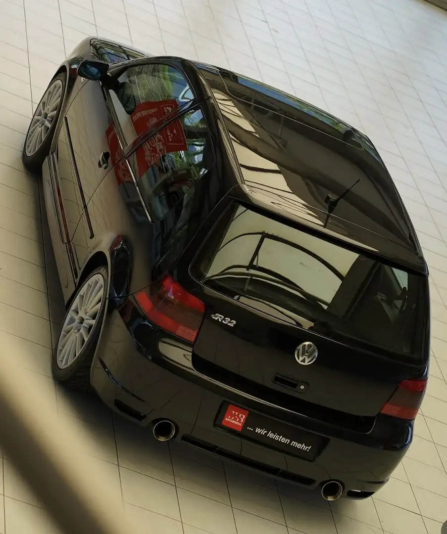 Volkswagen Golf R R32 Schwarz - 1