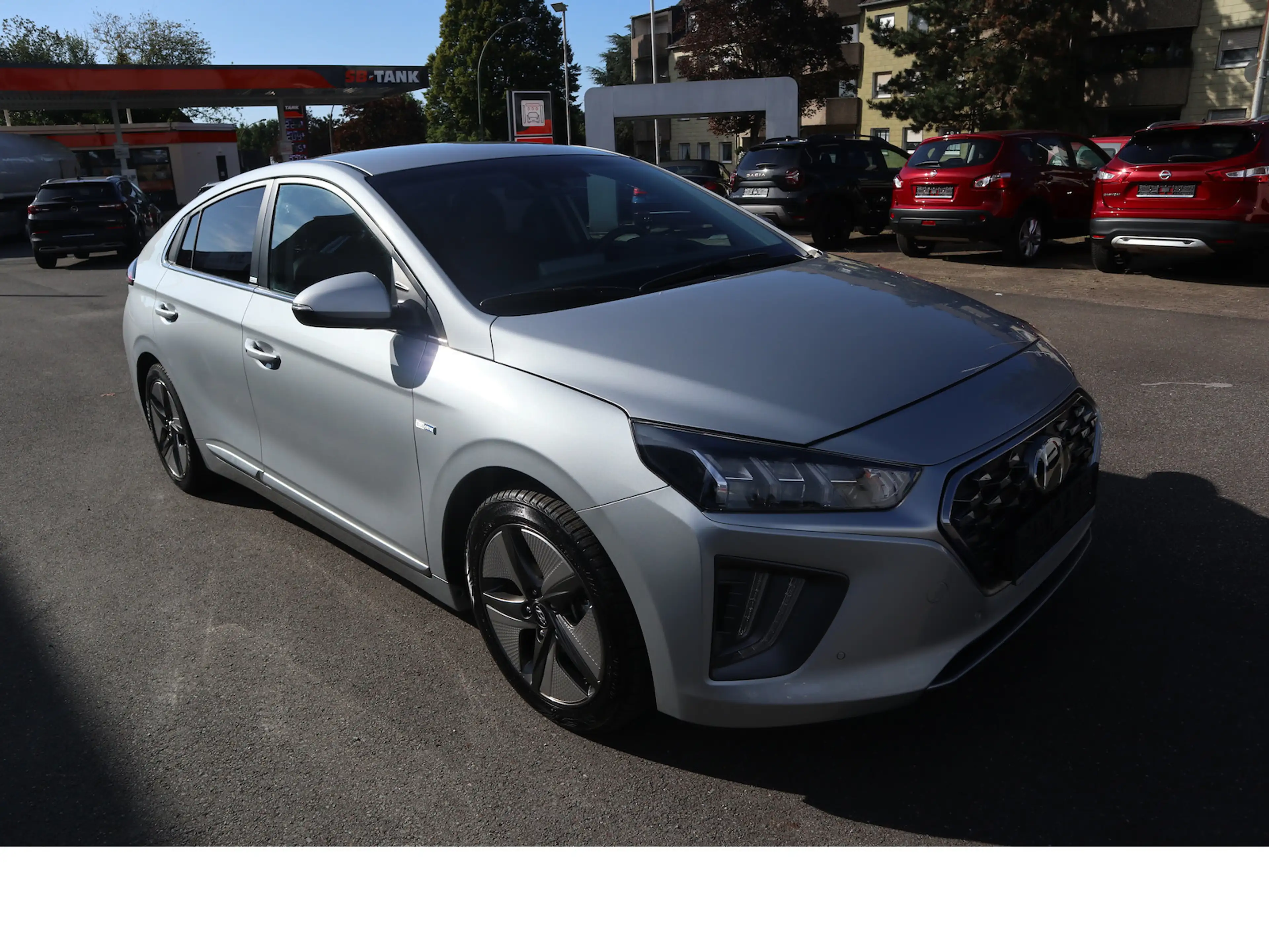 Hyundai IONIQ Premium Hybrid Navi Scheckheftgepflegt — photo 3