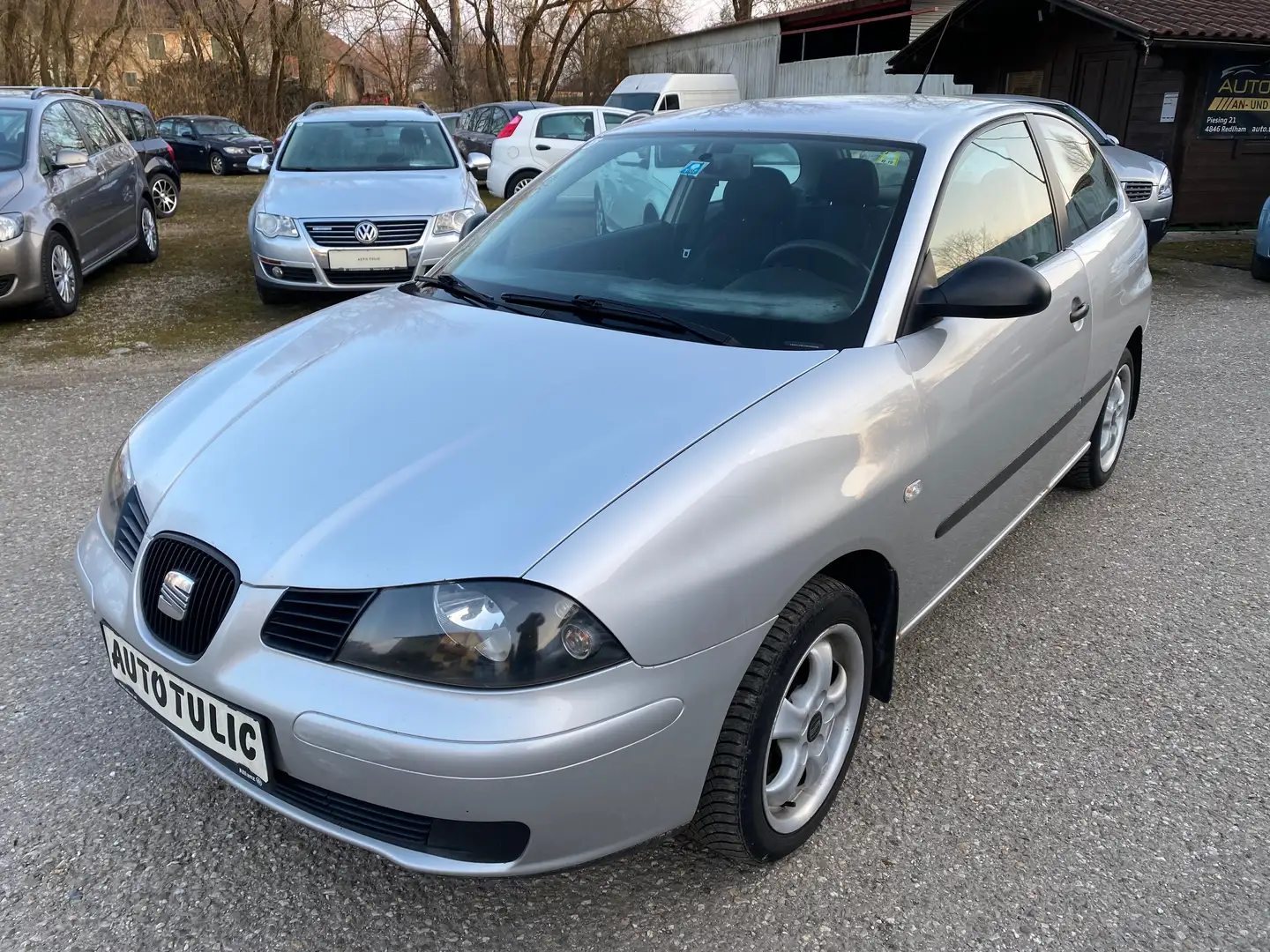SEAT Ibiza Ibiza 1.9 SDI Fresh Silber - 2