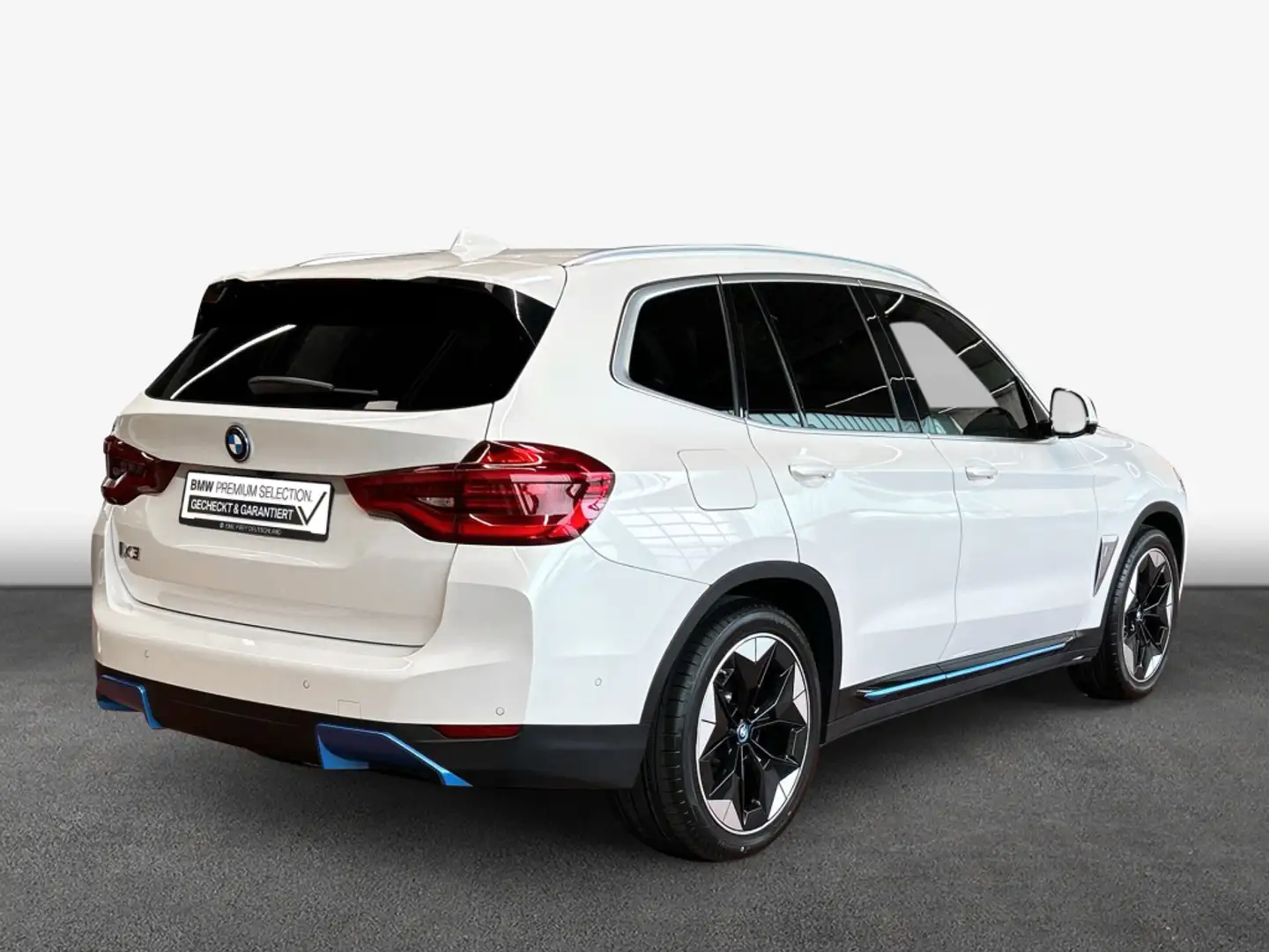 BMW iX3 Impressive *SHZ*HUD*AHK* Blanc - 2