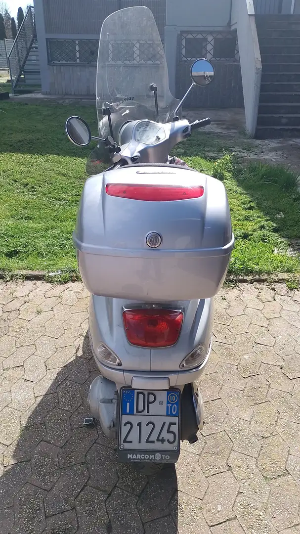 Vespa LX 150 ie Silver - 2