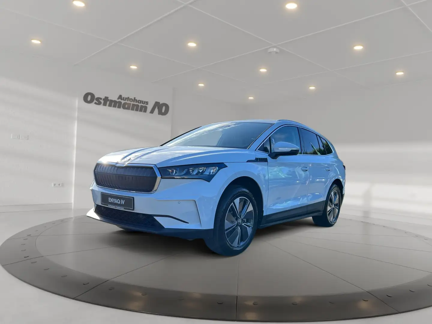 Skoda Enyaq 85 Loft 82kWh *NAVI*RFK*Virtual Cockpit* Blanc - 2