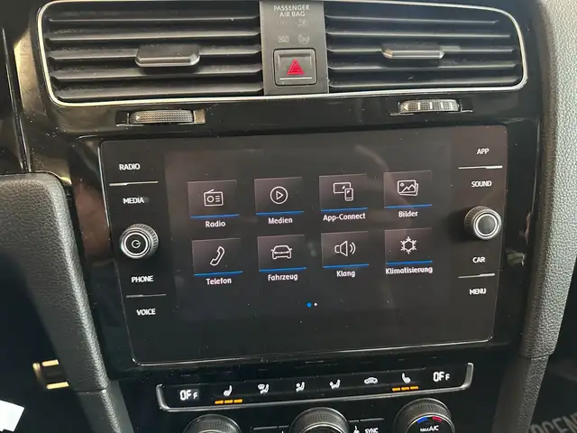 Volkswagen Golf view 14