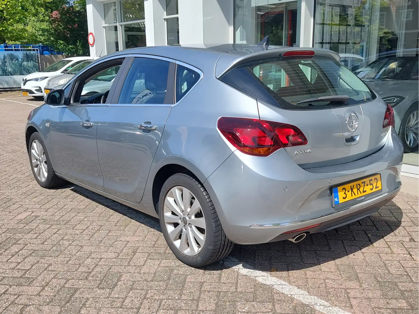 Opel Astra 1.4 TURBO COSMO Afneembare trekhaak | Navi | Parke Gris - 2