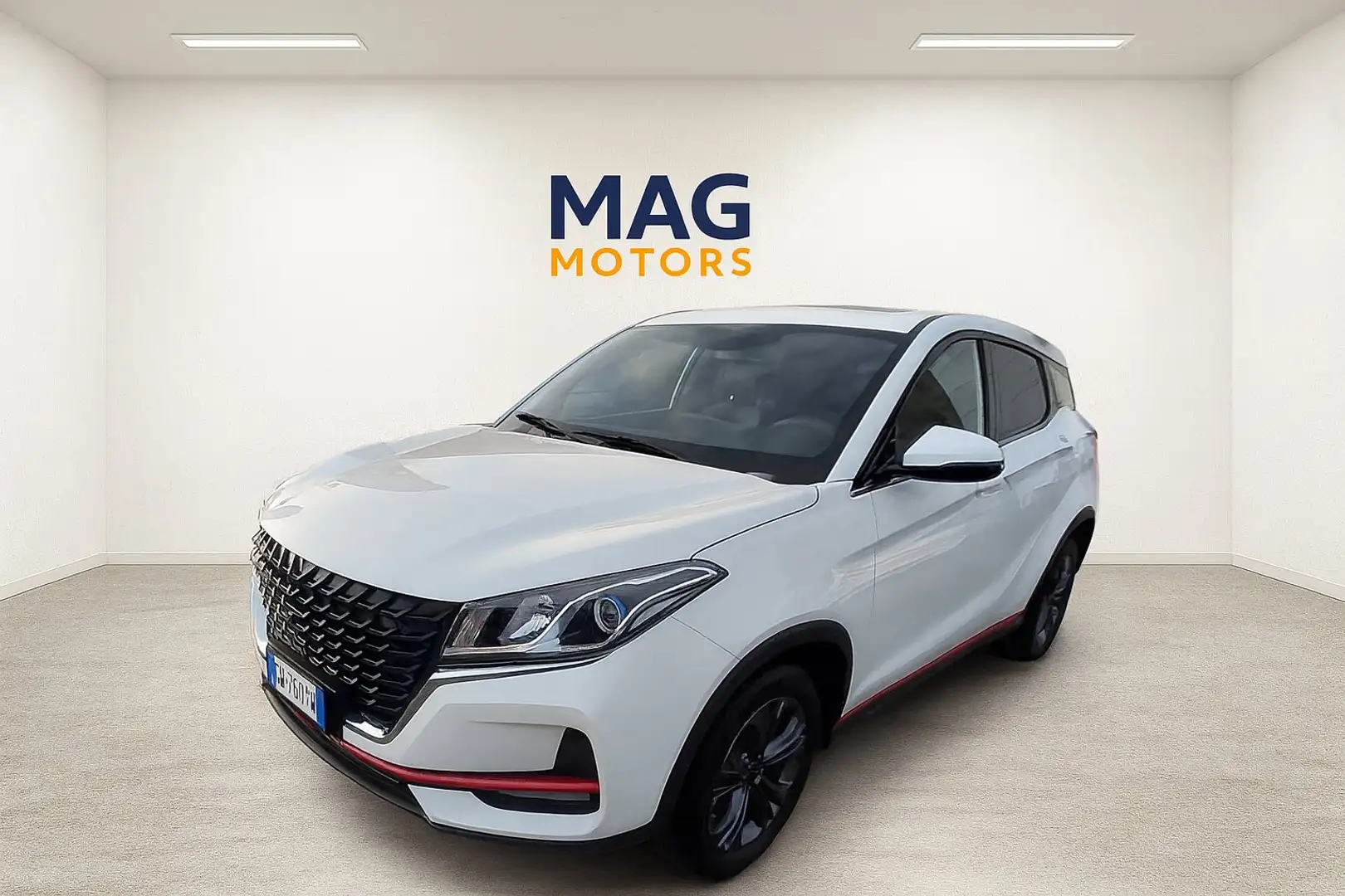 DFSK Glory 580 Glory 500 1.5 Luxury Blanc - 1