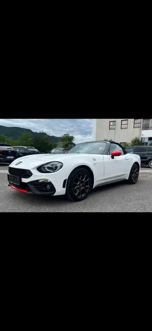 Abarth 124 Spider - 2