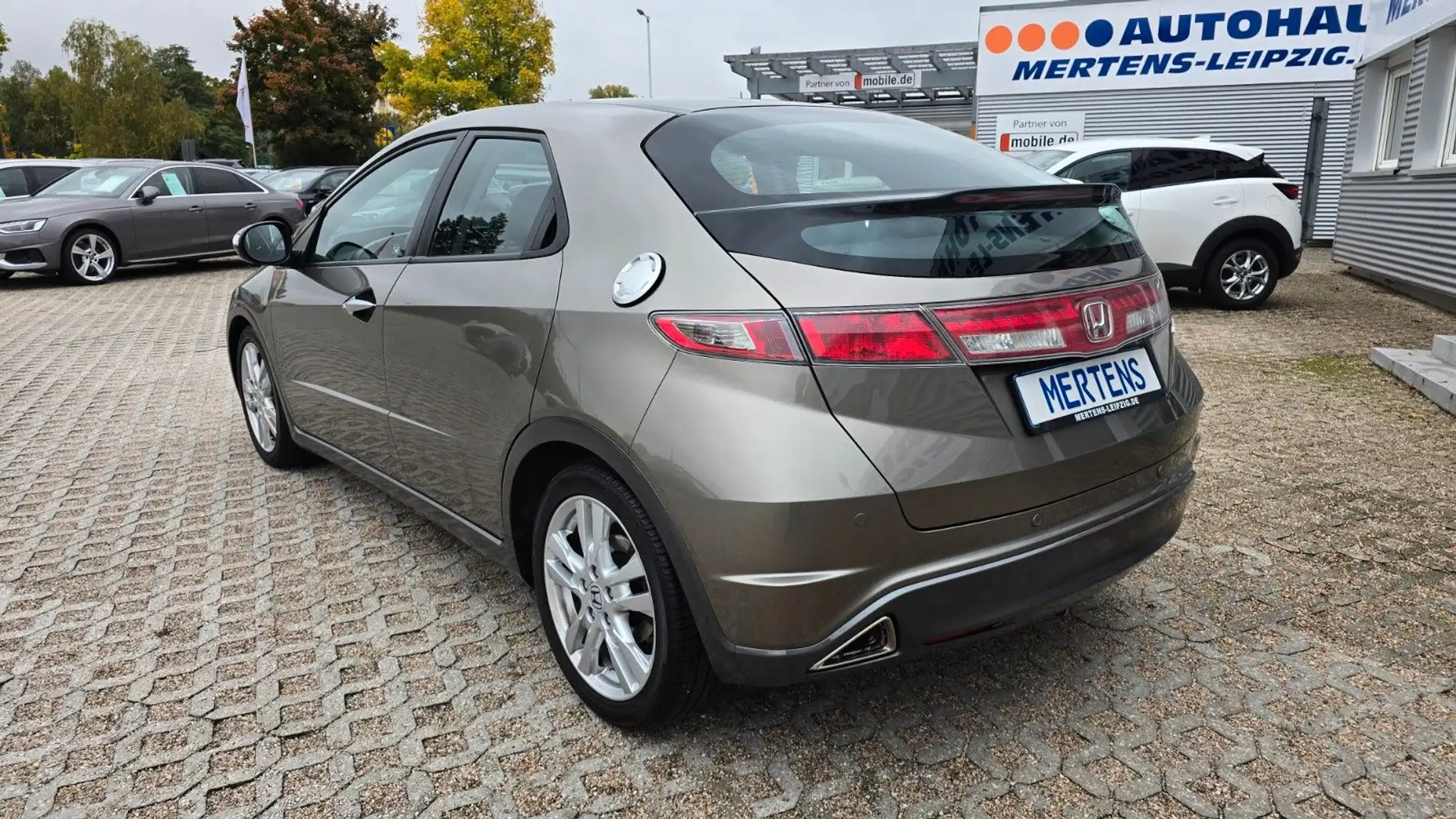 Honda Civic 1.8 Sport Gris - 2