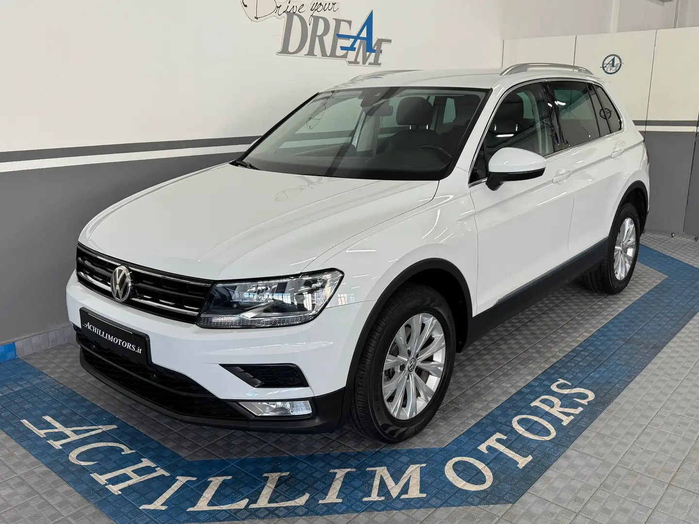 Volkswagen Tiguan Tiguan II 2.0 tdi Business 4motion 150cv dsg 1prop Weiß - 2