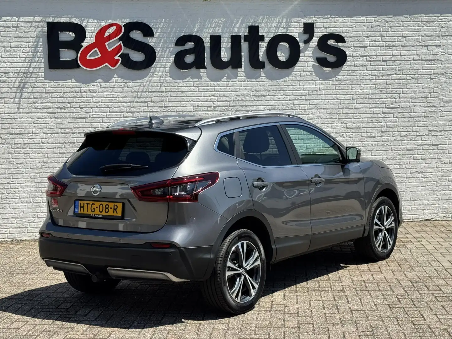 Nissan Qashqai 1.3 DIG-T Design Edition Cruise control Climate co Grijs - 2