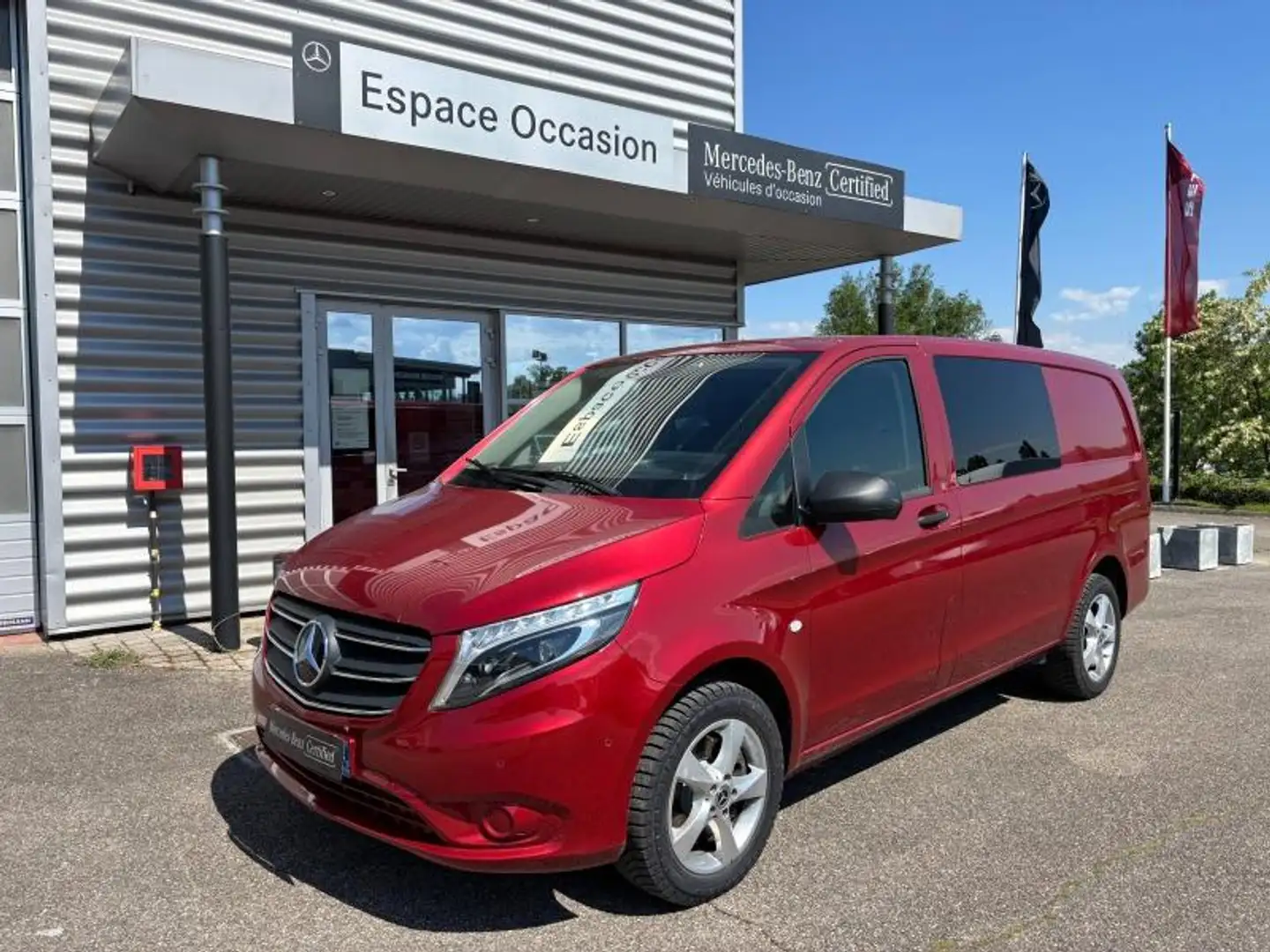 Mercedes-Benz Vito 119 CDI Long Select 4x4 9G-Tronic Rouge - 2