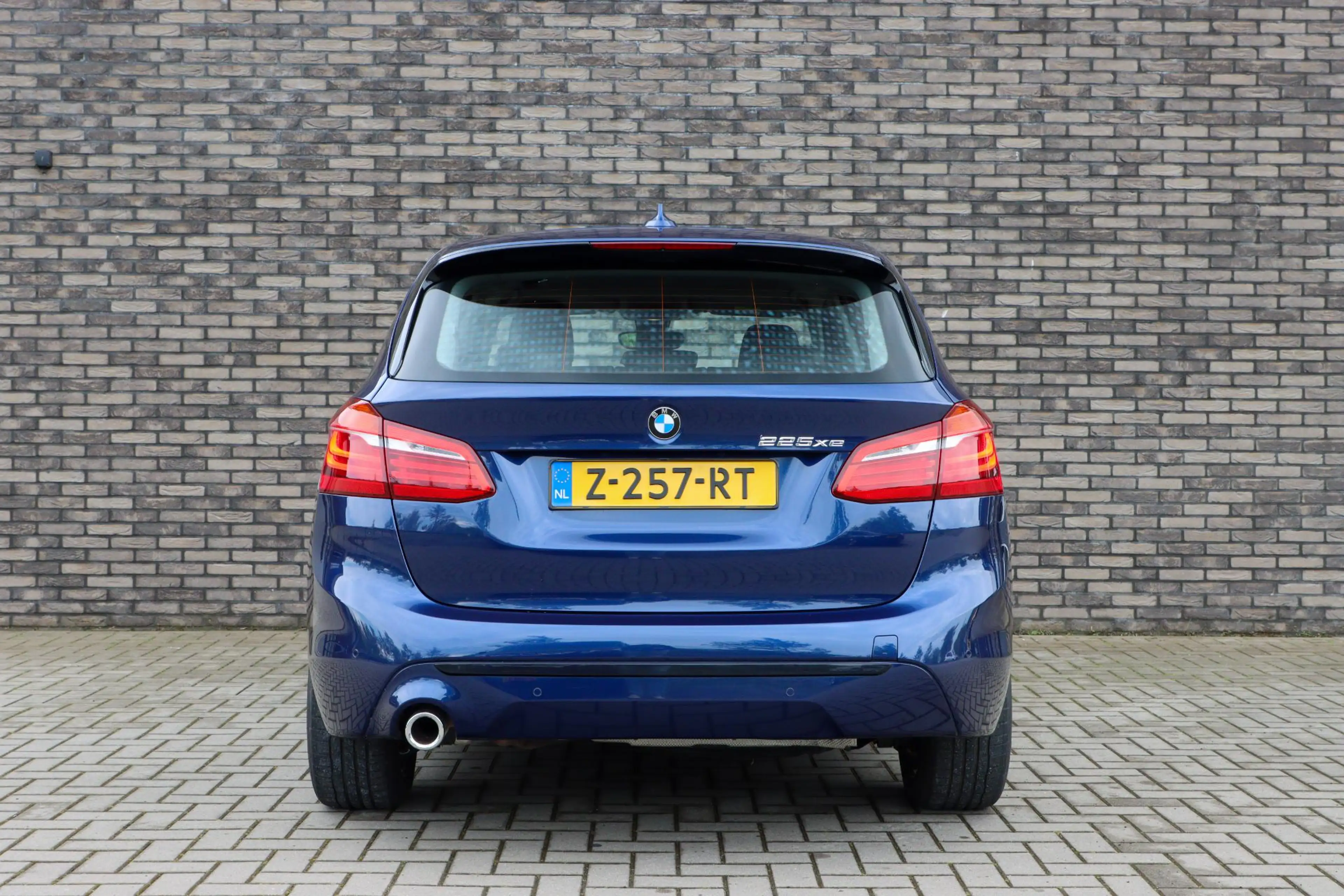 BMW 225 2-serie Active Tourer 225xe iPerformance Sportline — photo 46