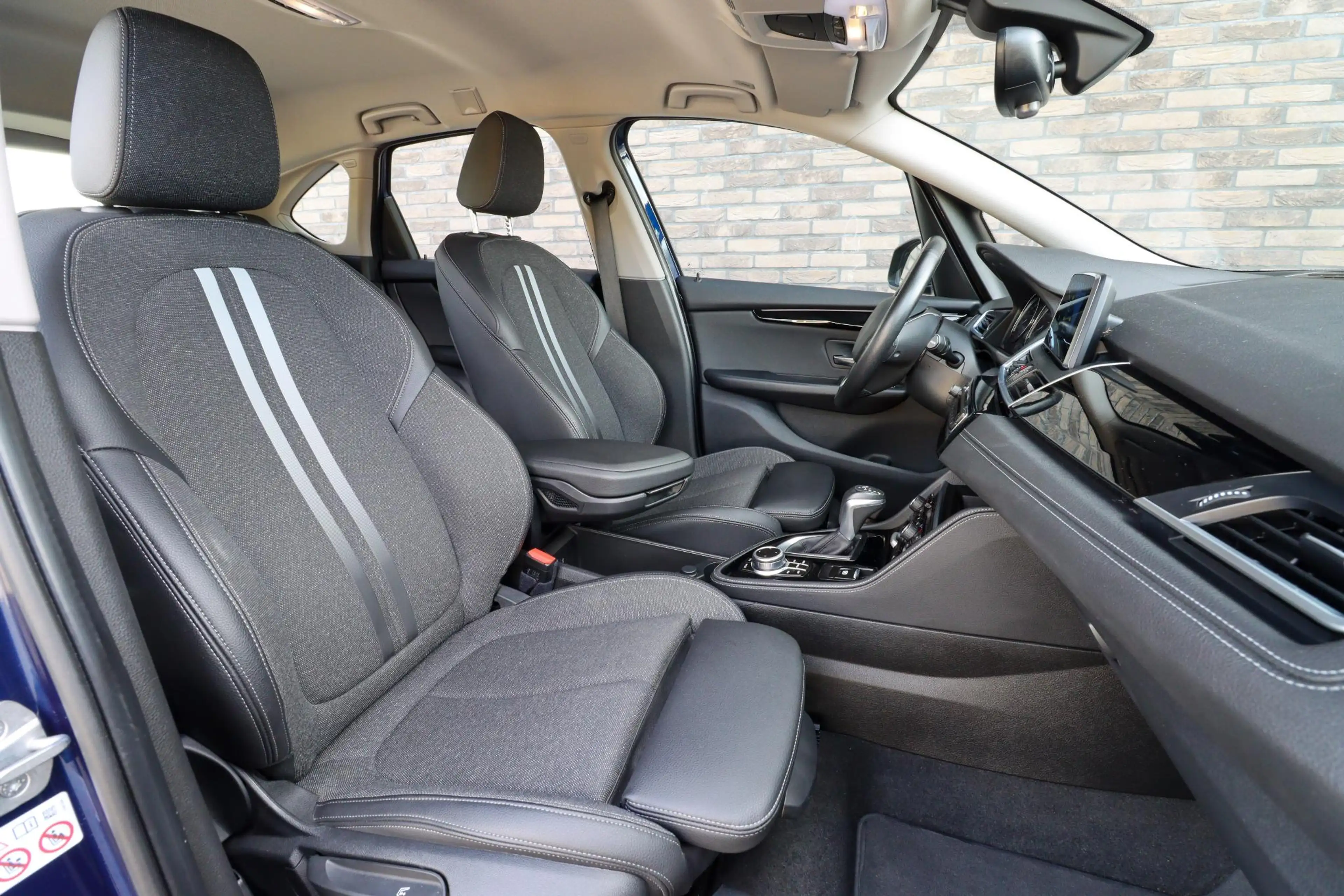 BMW 225 2-serie Active Tourer 225xe iPerformance Sportline — photo 12