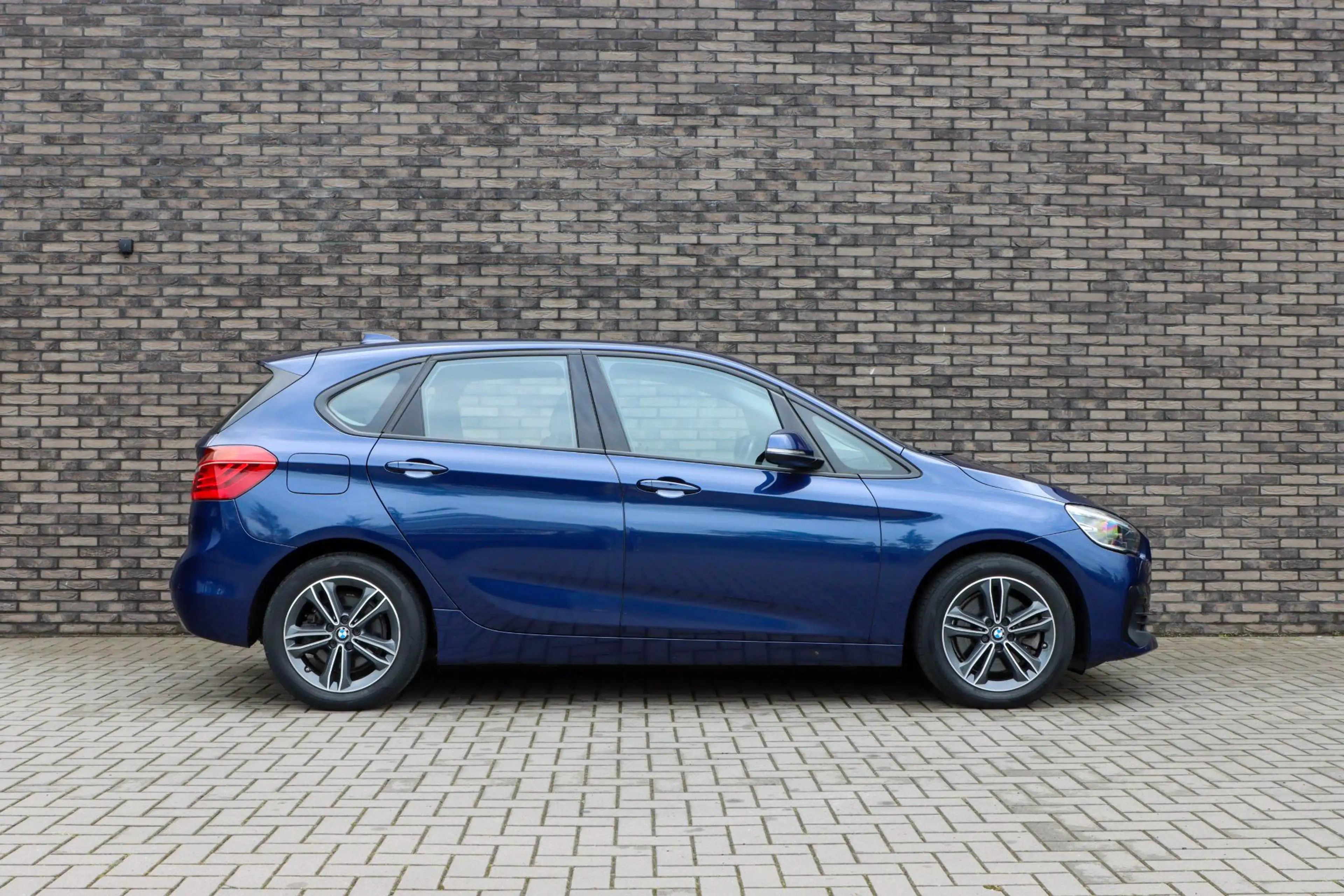BMW 225 2-serie Active Tourer 225xe iPerformance Sportline — photo 20