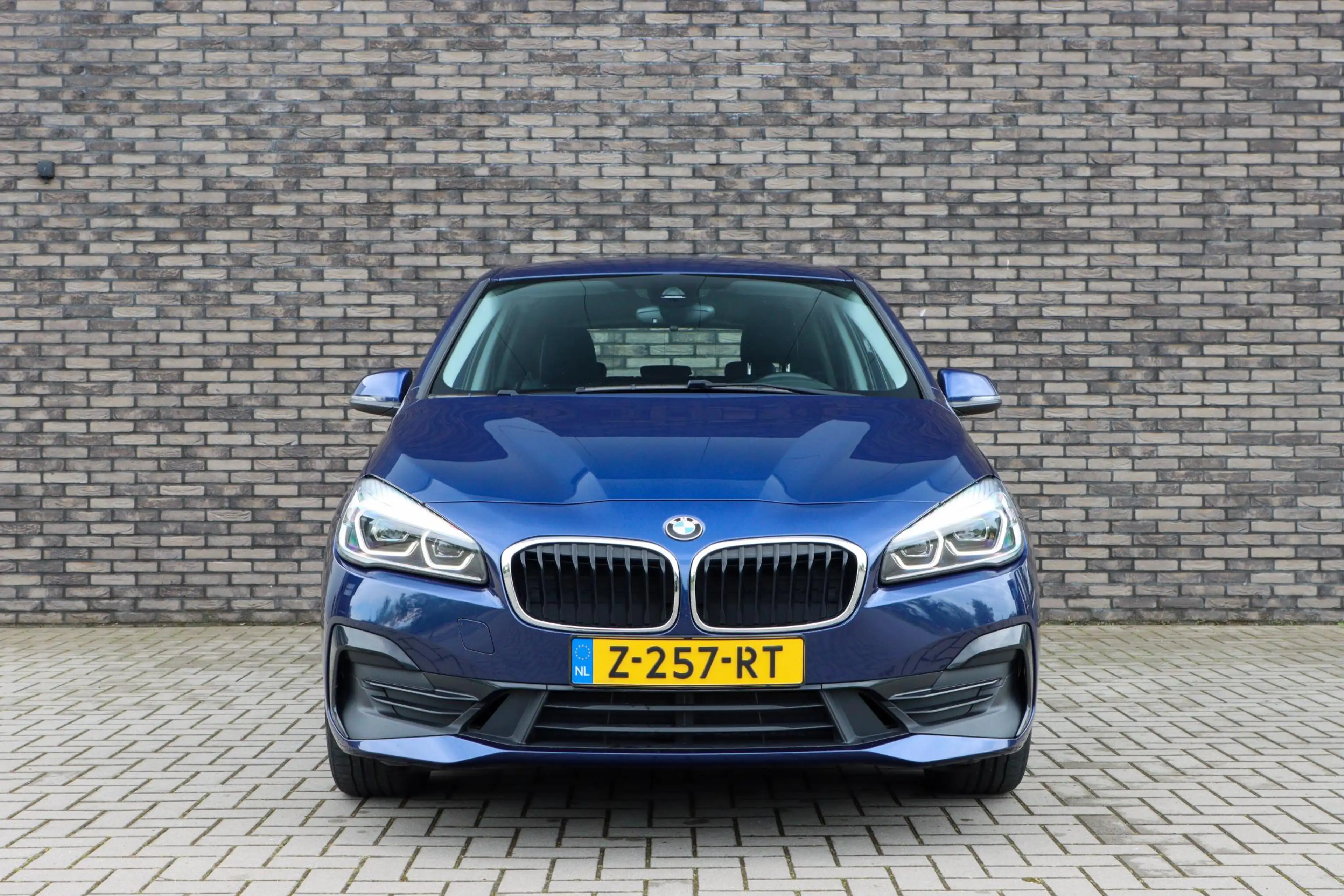 BMW 225 2-serie Active Tourer 225xe iPerformance Sportline — photo 45