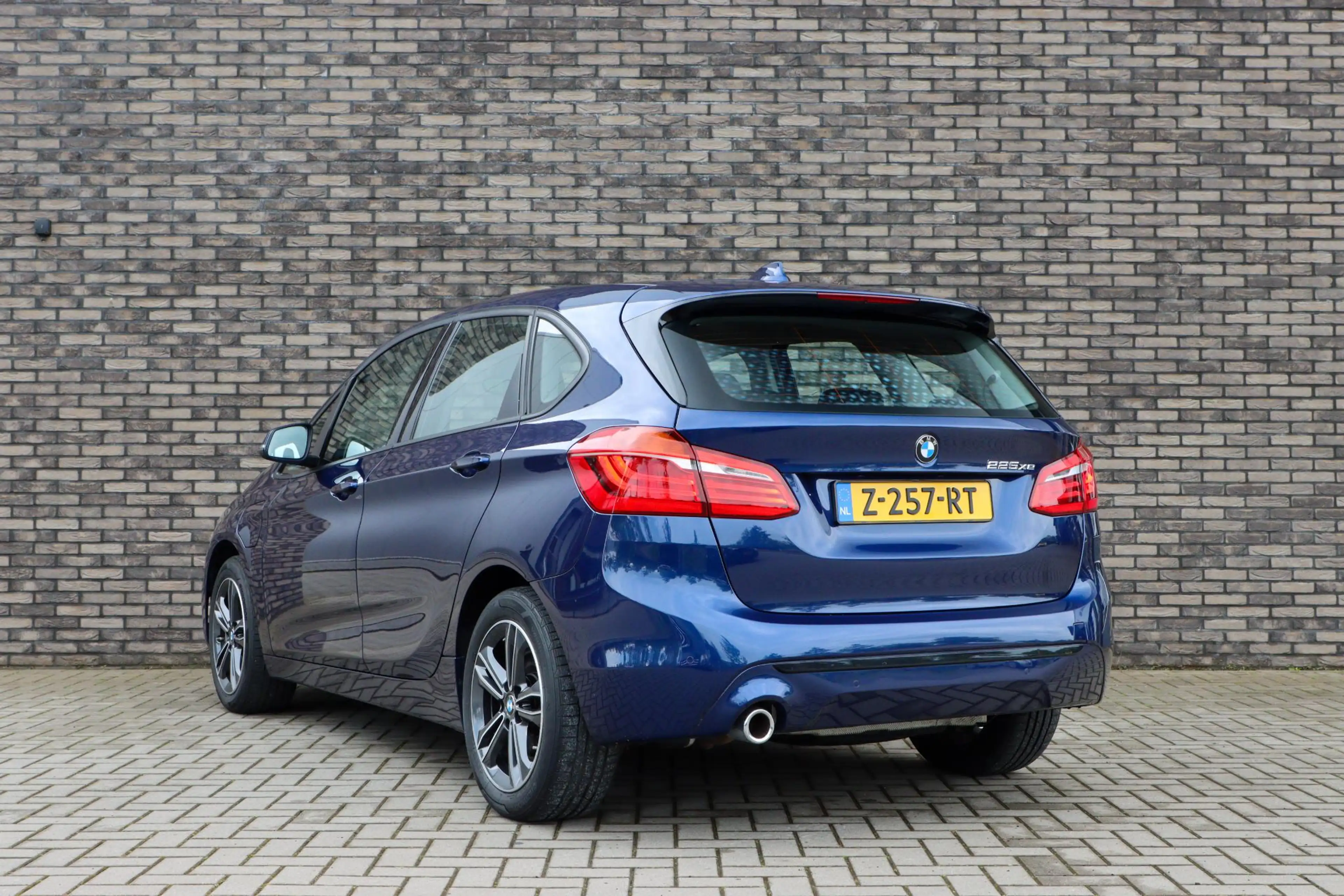 BMW 225 2-serie Active Tourer 225xe iPerformance Sportline — photo 21