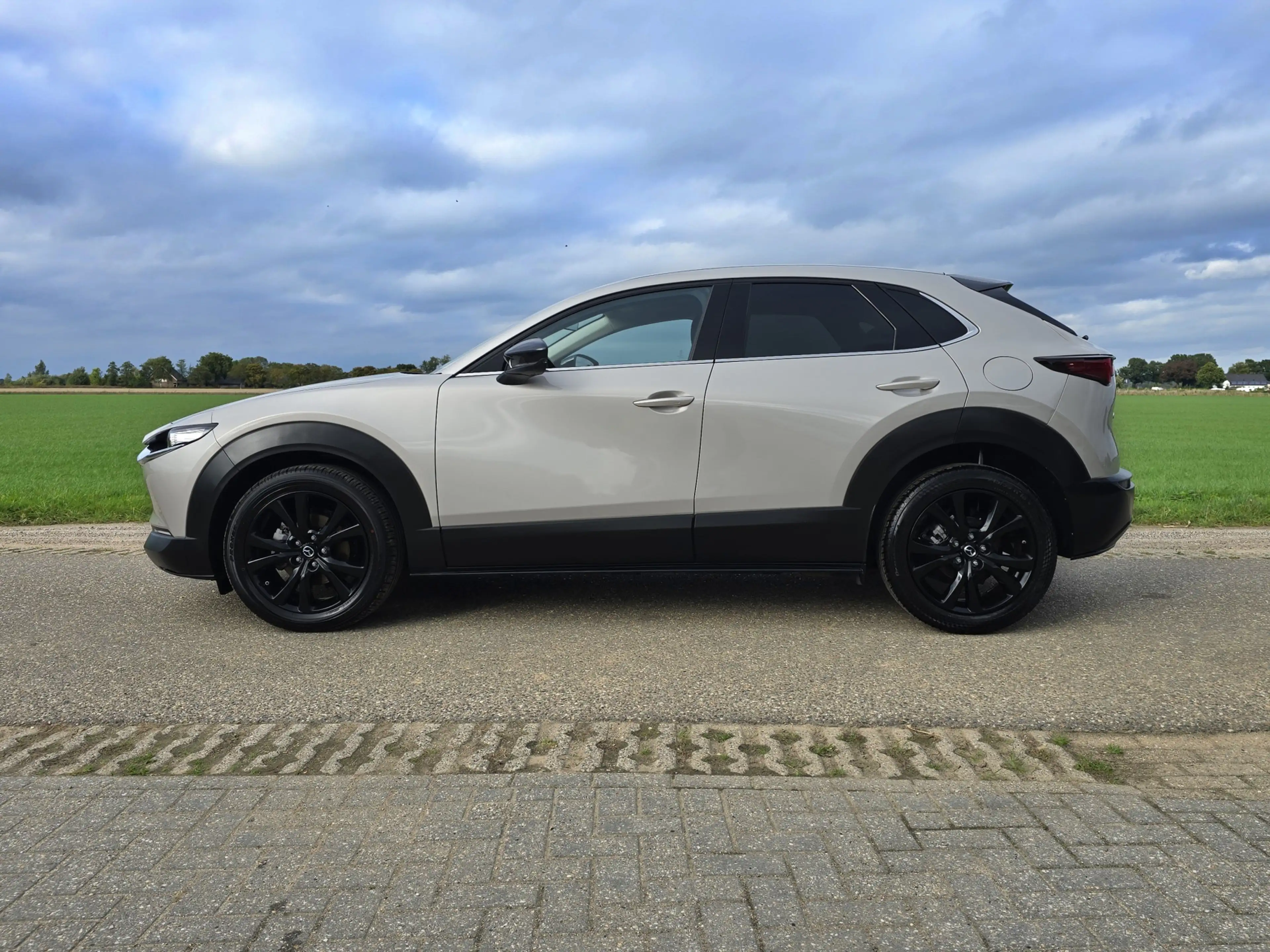 Mazda CX-30 2.5 e-SkyActiv-G M Hybrid Centre-line - 150 Pk - M — photo 2