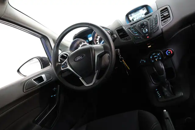 Ford Fiesta view 22