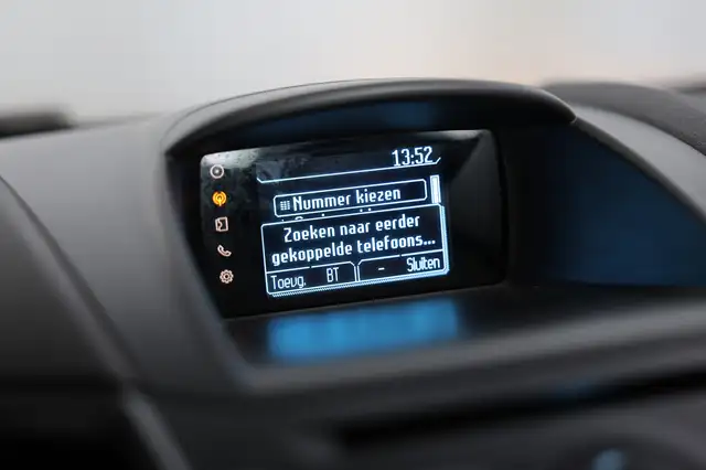 Ford Fiesta view 16