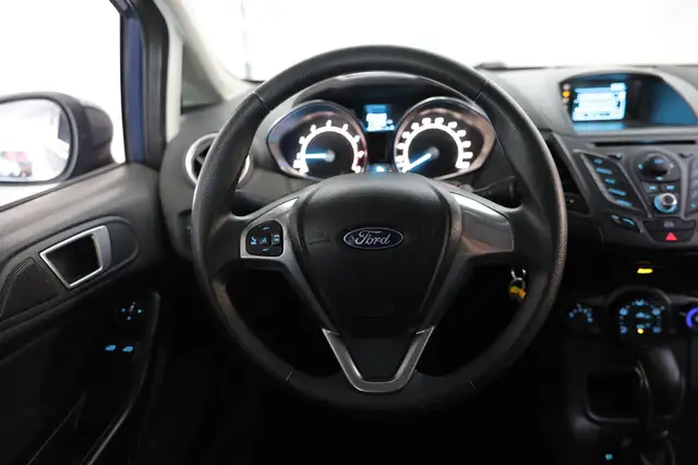 Ford Fiesta view 12