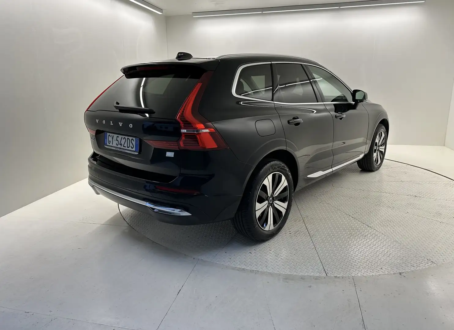 Volvo XC60 XC60 T6 Plug-in hybrid AWD automatico Plus Bright Schwarz - 2
