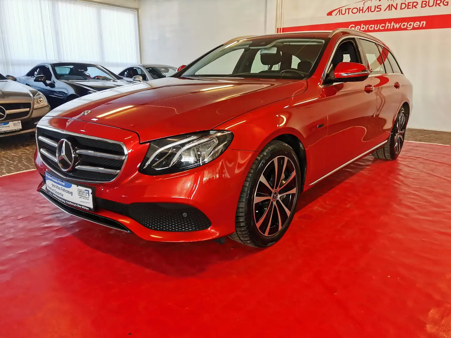 Mercedes-Benz E 300 de T 9G-TRONIC *1. Hd + SHgpfl.+ Standheizung Piros - 2