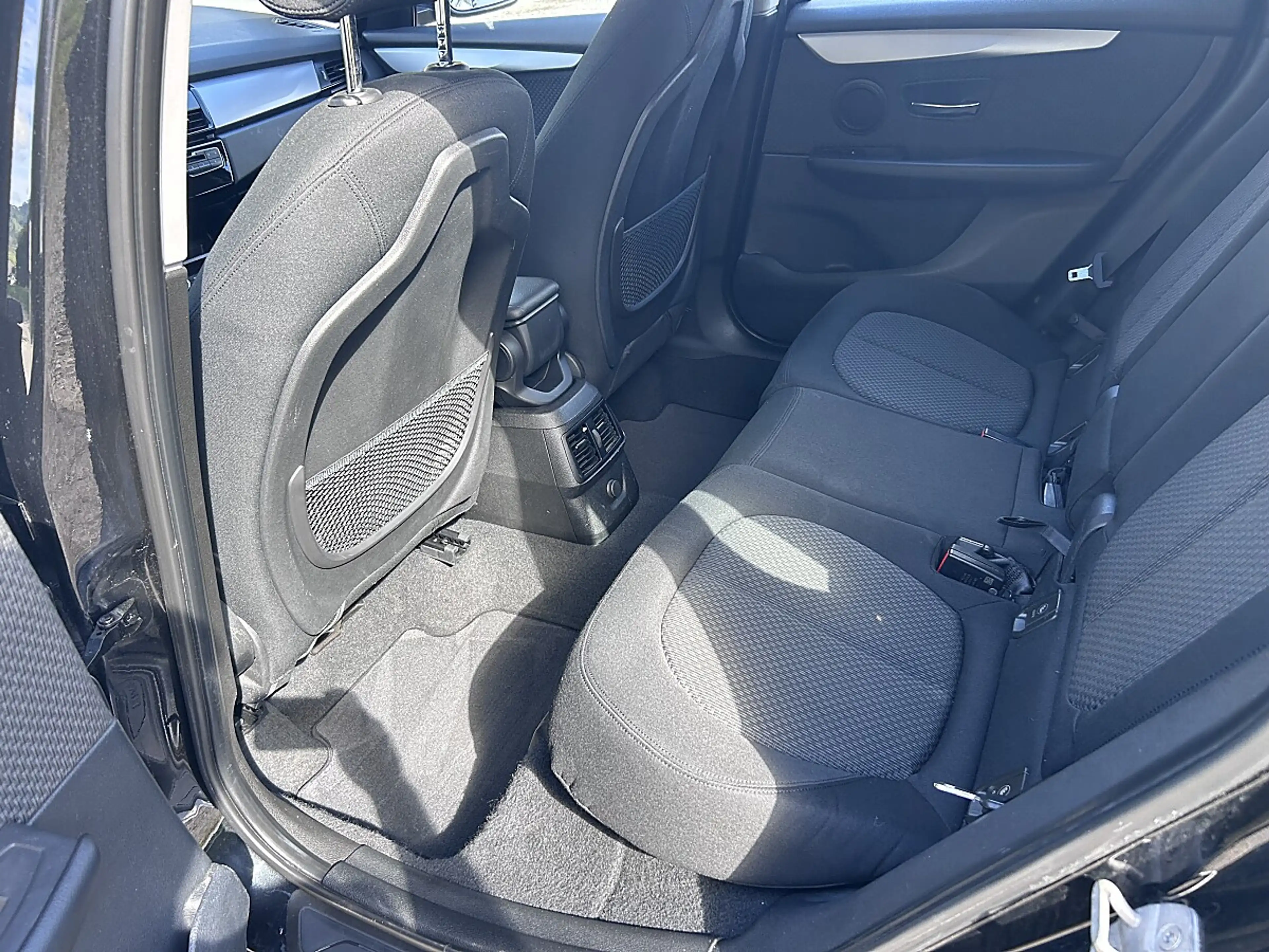 BMW 216 d Active Tourer Advantage — photo 15