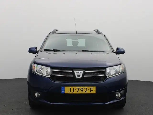 Dacia Logan view 17