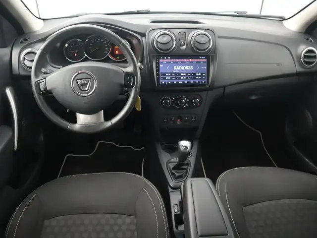 Dacia Logan view 8