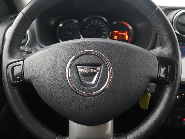 Dacia Logan view 13