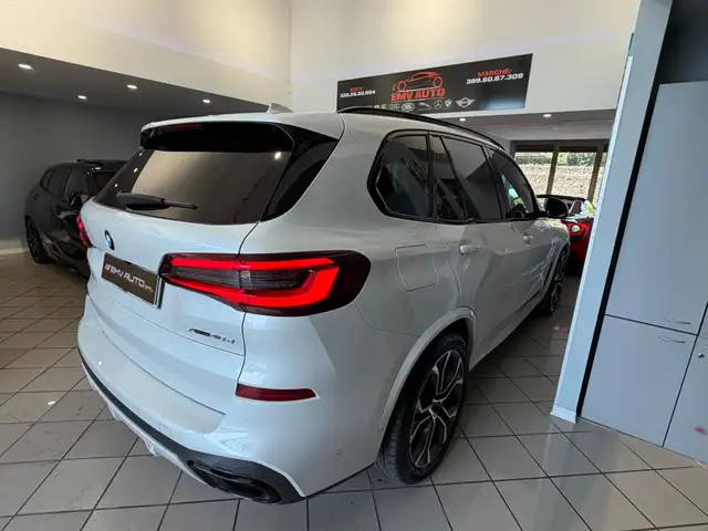 BMW X5 view 13